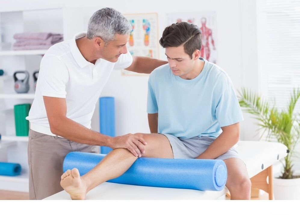 A doctor with legs of the legs